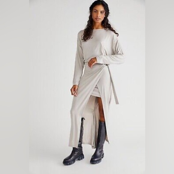 NWOT FREE PEOPLE Alyssa Long Sleeve Wrap Dress - Picture 2 of 12